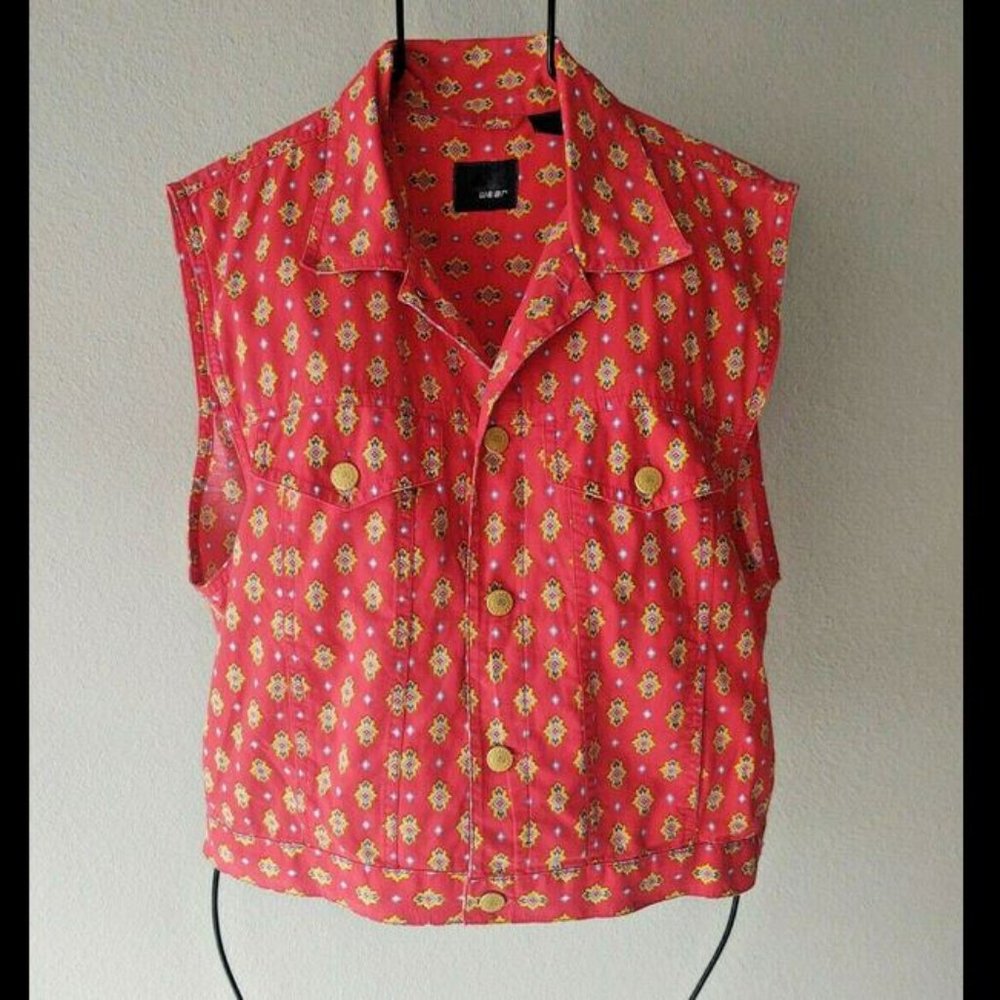 Lizwear Vtg 90s Printed Red Collared Layering Vest
